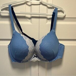 Cacique Blue and White Lace Trim Underwire Bra